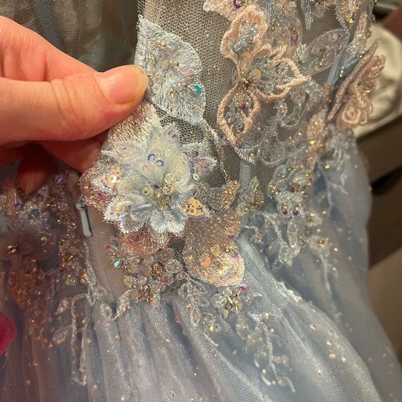 Sherri Hill Embellished Sparkly Blue Prom/Ballgown Dress - Picture 13 of 16